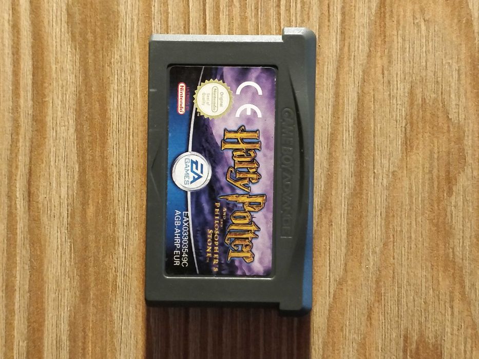 Jogo Gameboy Advance Harry Potter e a Pedra Filosofal