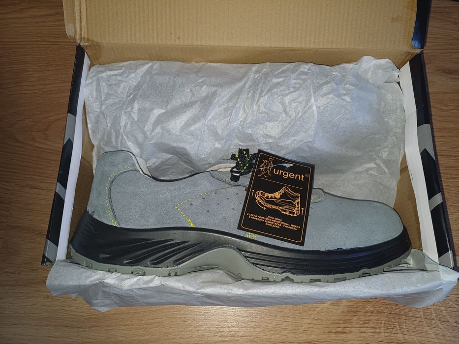 Pracownicy buty męskiej