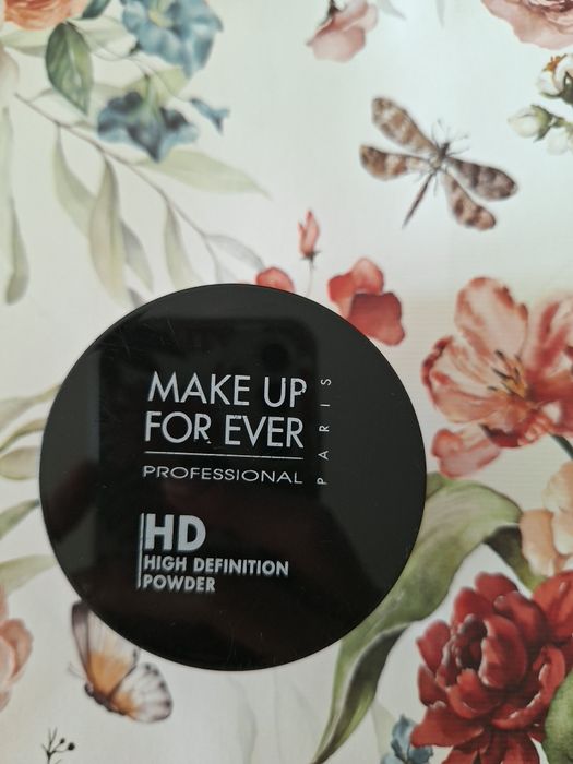 Niewidoczny korygujący puder sypki Make Up For Ever HD