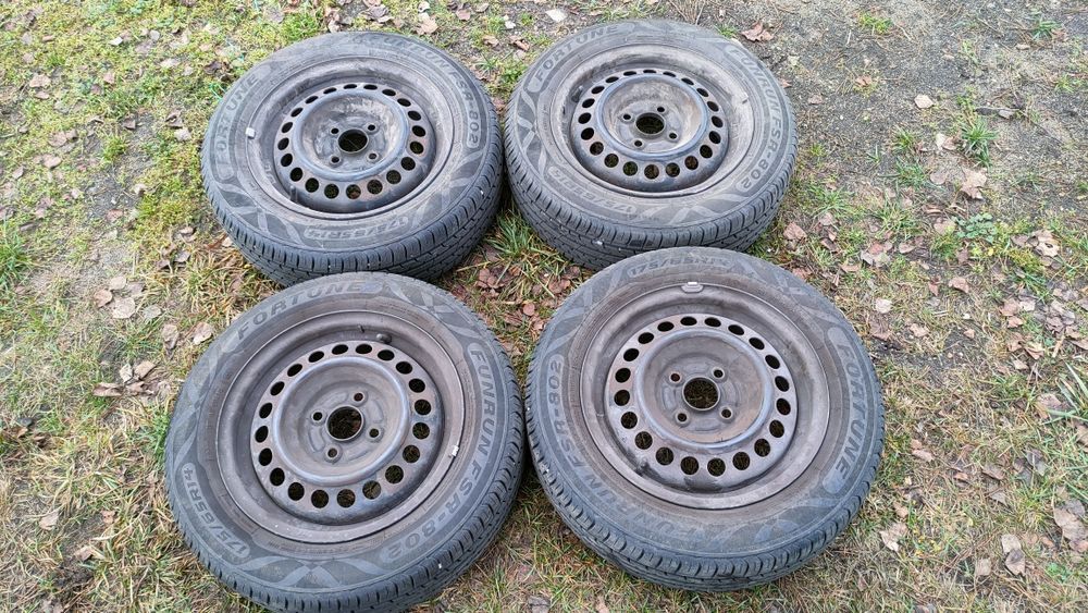 Opny letnie wraz z felgami 175/65 R14