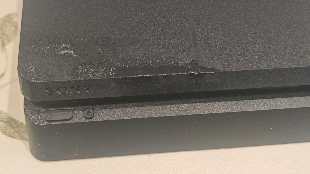 Playstation 4 Slim Avariada + Comando
