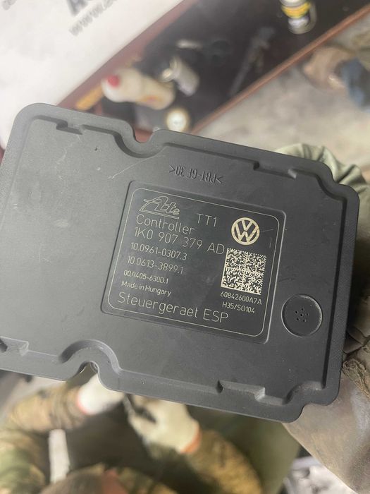 Блок ABS для Volkswagen/Skoda 1K0907379AD, 1K0614514BD