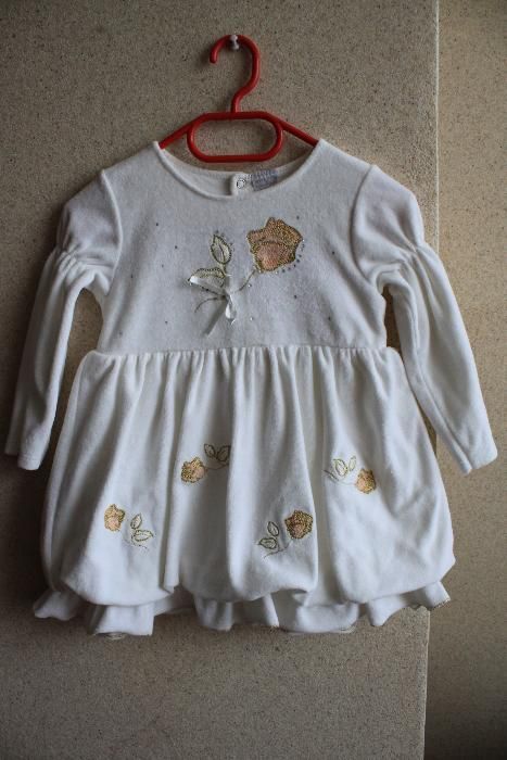 Продам праздничное платье на девочку фирмы Bestido