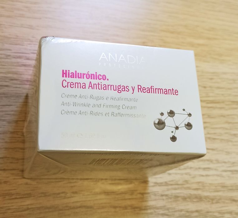 Creme Anti-rugas e Reafirmante Anadia