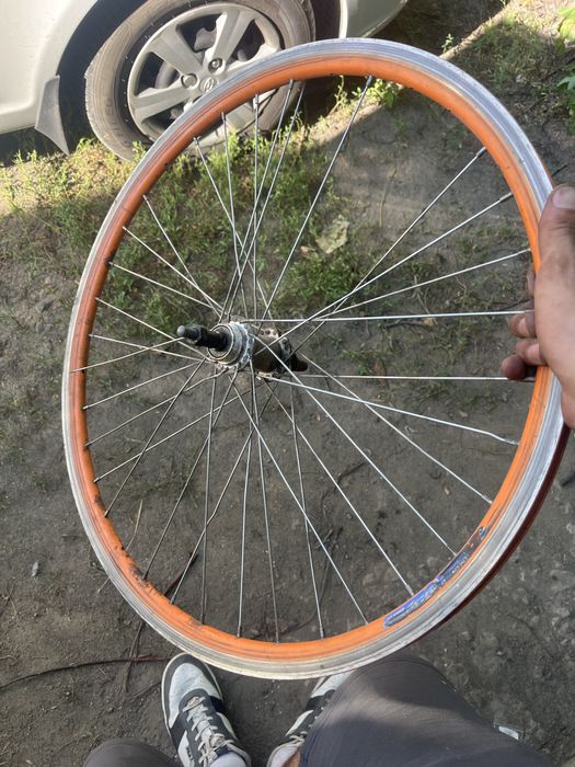 Продам колесо для велосипеда