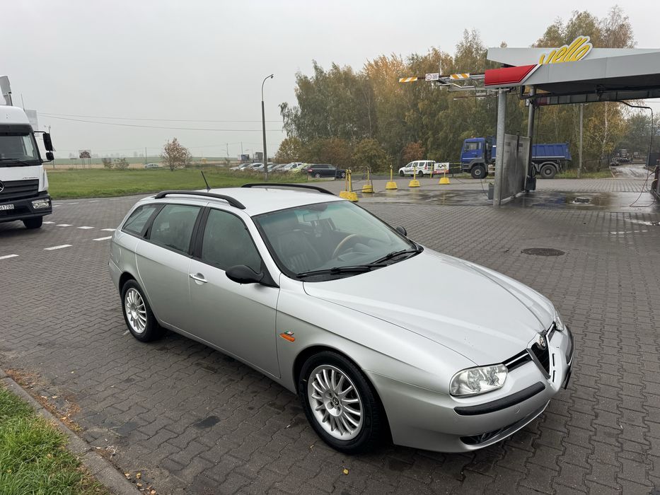 Alfa Romeo 156