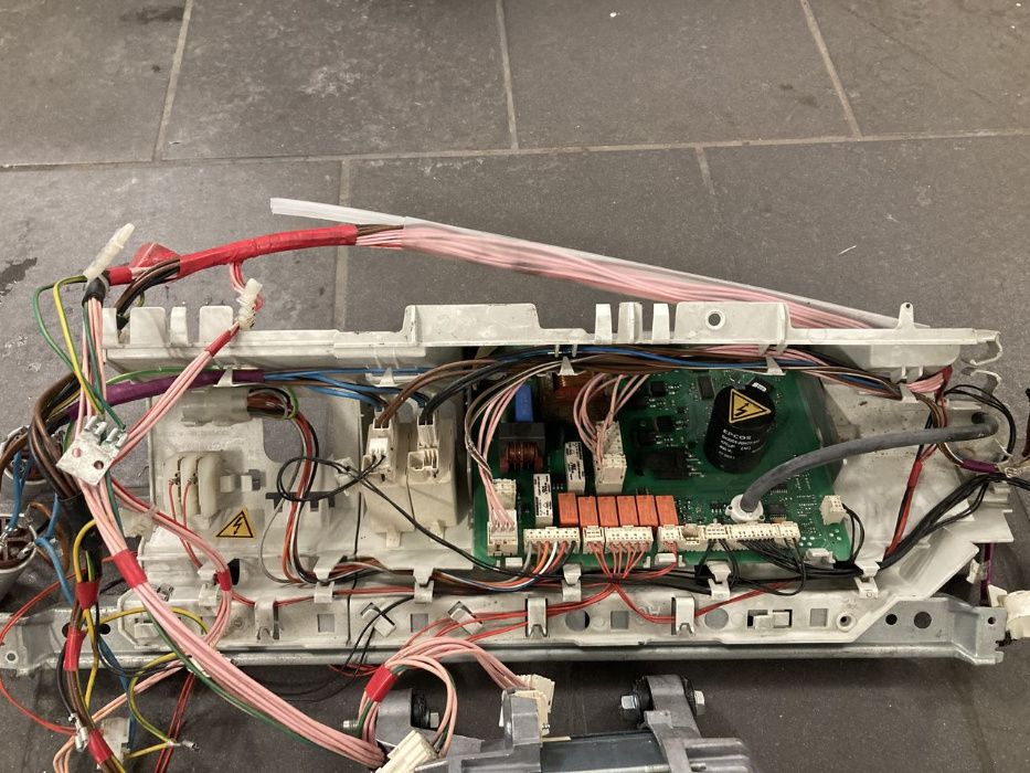 silnik pralka MIELE plus elektronika