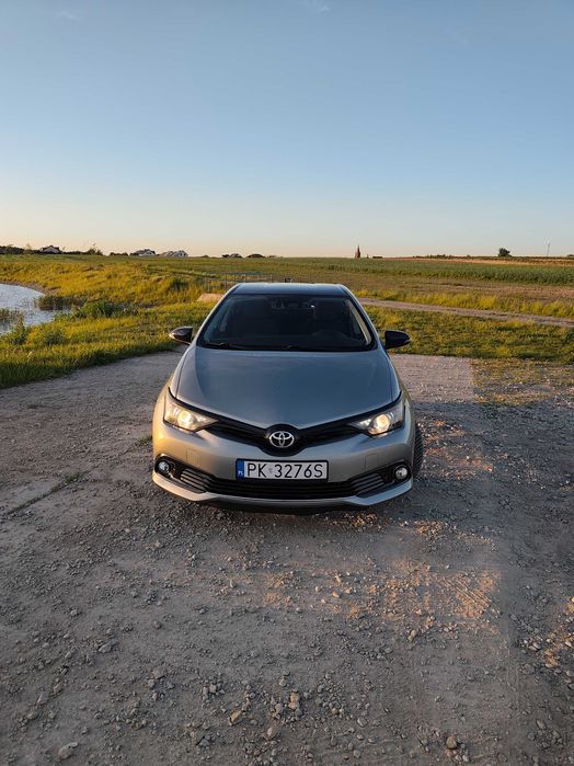 Toyota Auris # 1.2 #116KM # przebieg 85594 tys.#