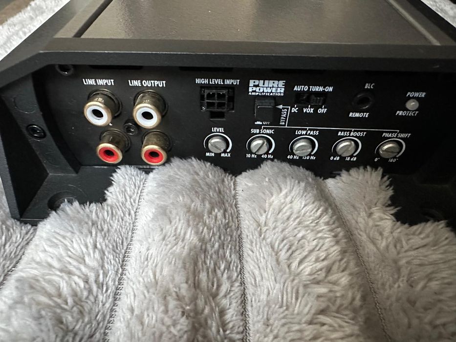Hifonics ZXP1000 wzmacniacz samochodowy subwoofer