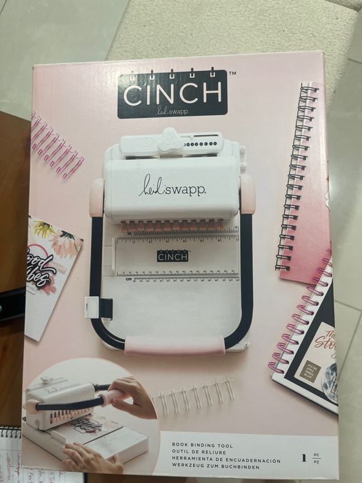 Encadernadora The Cinch - Heidi Swapp (Furos Quadrados) | Caixa Original