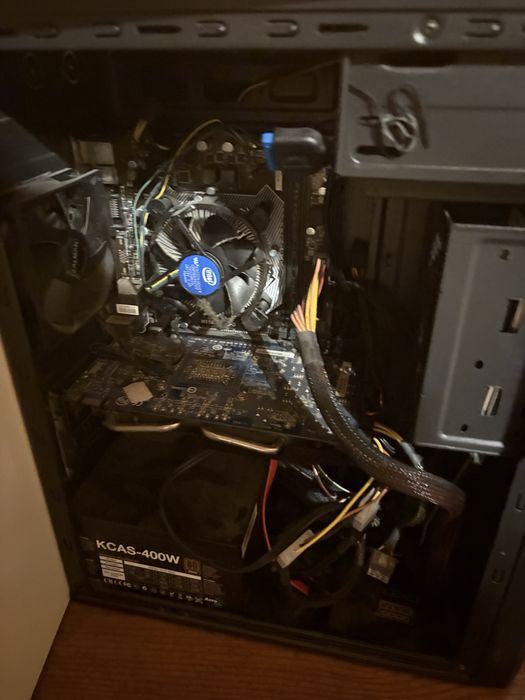 konputer + monitor