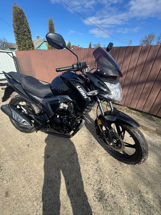 Продам ліфан кп200