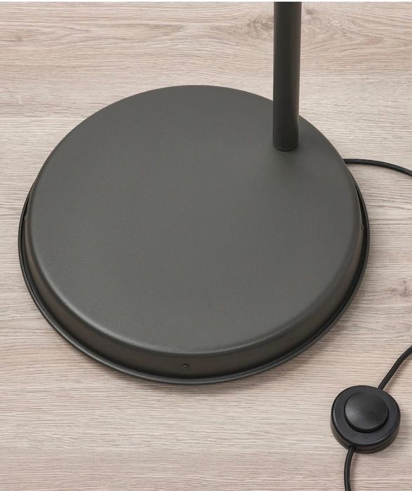 Candeeiro de pé ikea