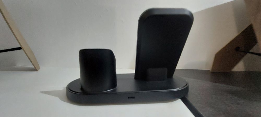 Carregador telemóvel Airpodes NOVO