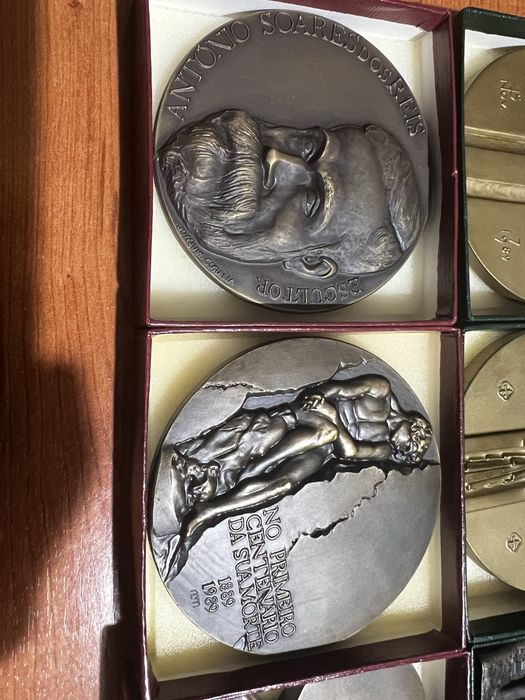 Medalhas de coleção - Basílica da Estrela - D. Luís I - Soares dos Reis - Camilo Castelo Branco