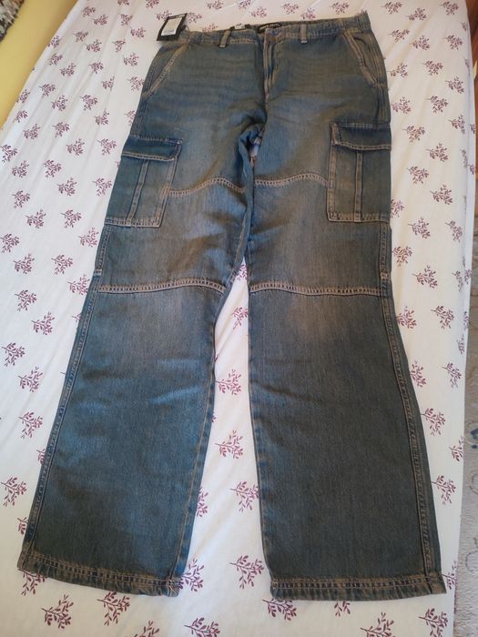 Nowe, męskie jeansy