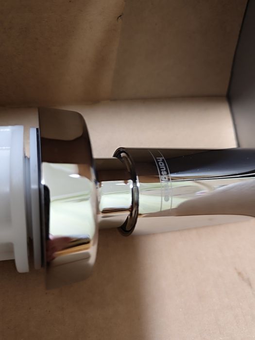 Диспенсер Hansgrohe A51 хром