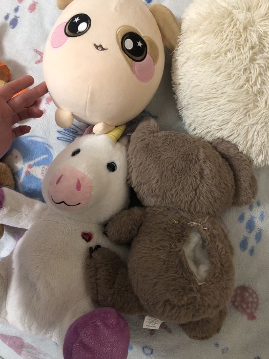 Мякі іграшки дитячі