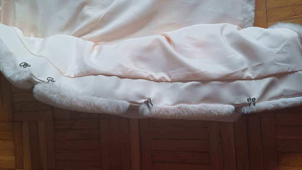 Kamizelka pluszowa brudny róż rozm.42