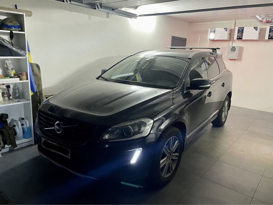 Вольво ХС60 Volvo XC60 Т5 AWD