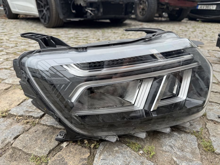 Optica dacia Duster