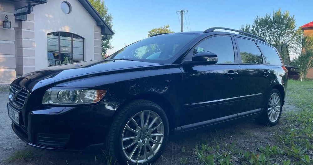 Volvo V50 Estate
