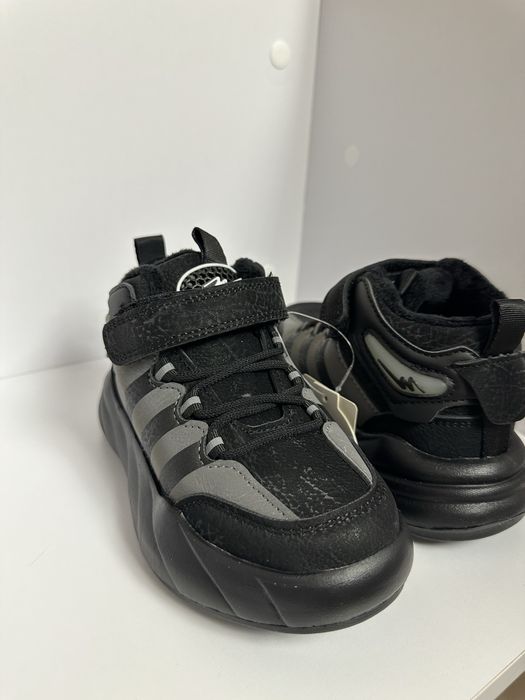 Демісезонні кросівки на хлопчика від Tom.m 26 - 31 р