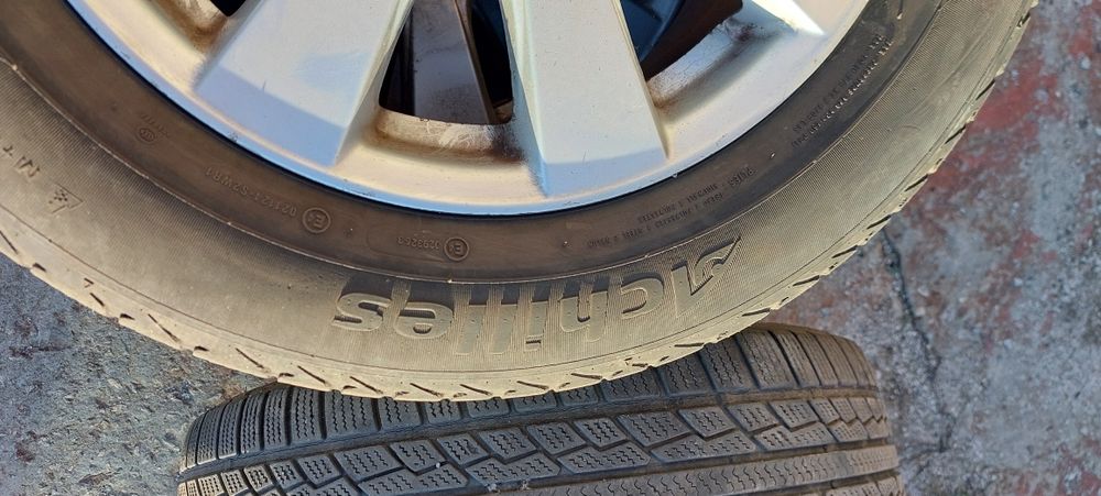 Диски колеса в сборе Toyota R16 діски легкосплавные титаны с резиной
