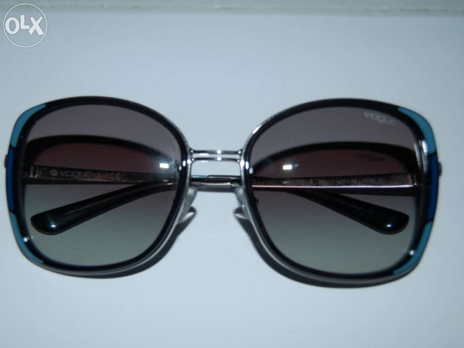 Oculos de sol vogue - novos