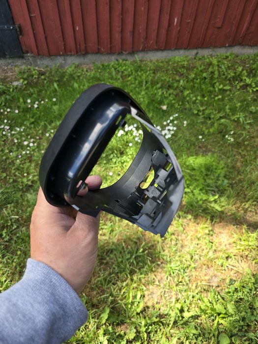 Obudowa Lusterka Lewego Volvo V50 S40 C30 S60 Nr 3004-141  Średnie NR 1