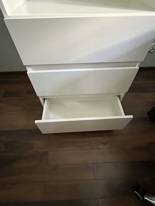 Regal bialy 177x70