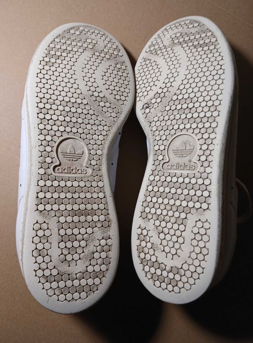 Sapatilhas ADIDAS Originals Stan Smith brancas, baixas —tamanho 41 ¹⁄₃