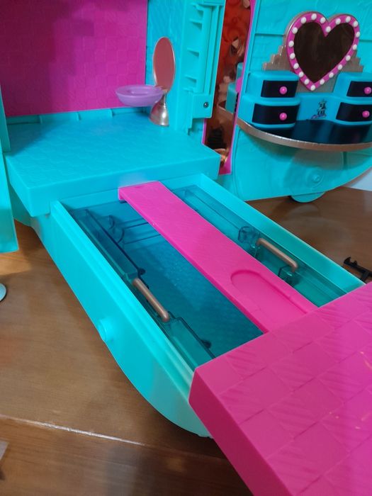 Caravana boneca lol com luzes