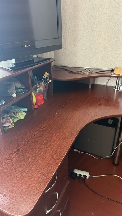 Стіл письмовий,писменный стол