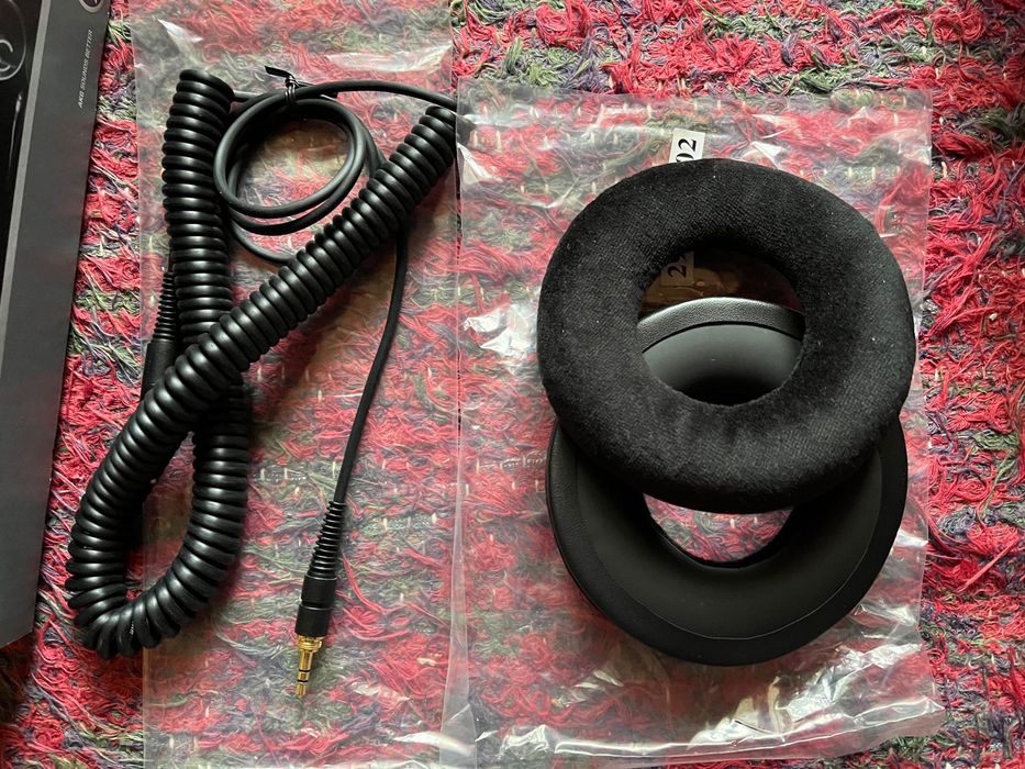 Auscultadores AKG K271 MkII