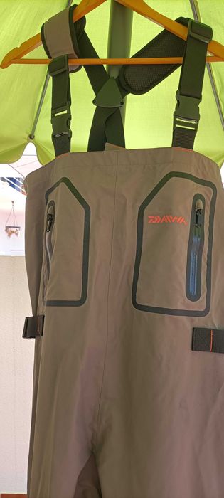 Vadeador DAIWA 4 camadas