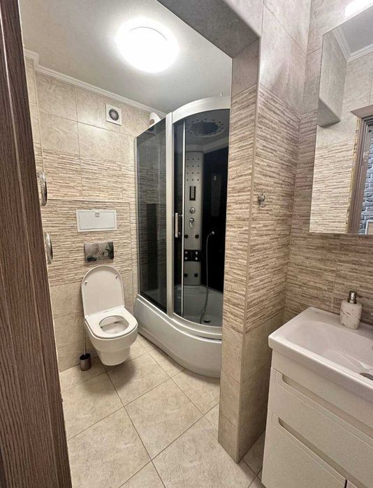 Здається 2-к квартира на вул Сихівська