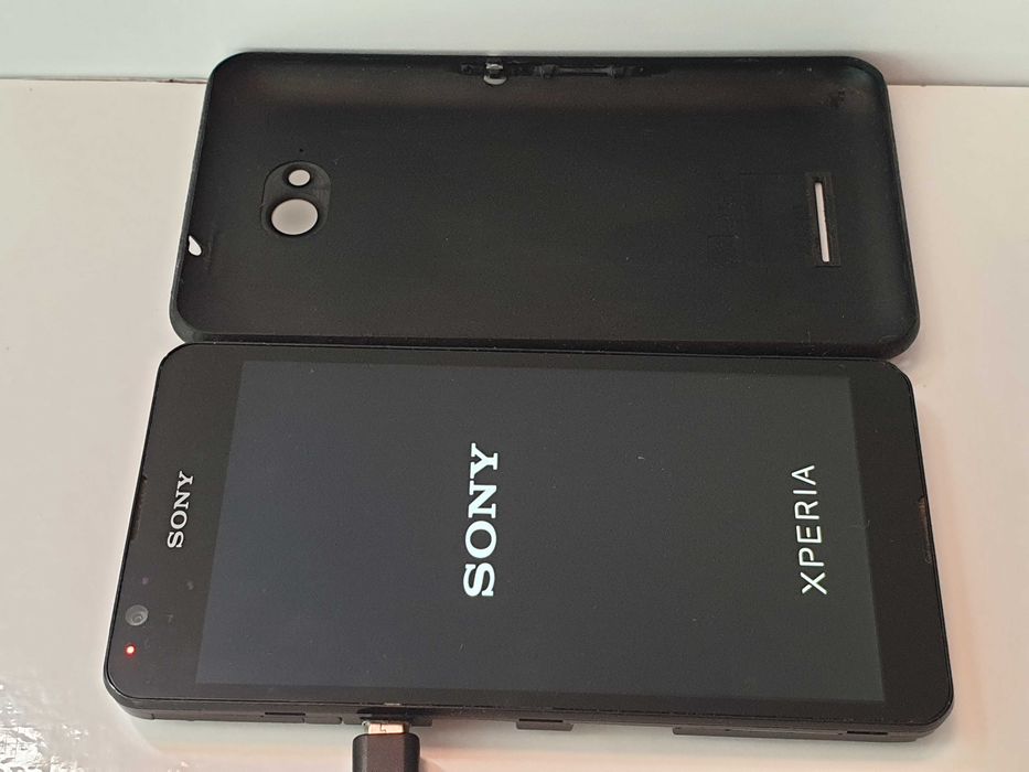 Sony Xperia E4g (E2003) — На запчастини або відновлення
