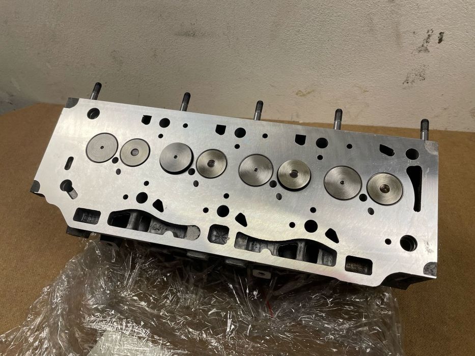 Głowica Silnika F9Q Suzuki Grand Vitara II  1.9ddis.