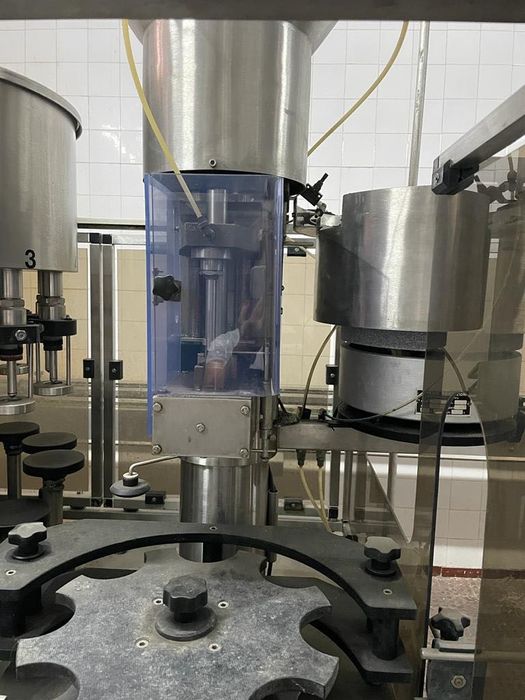 Linha de enchimento para vinho