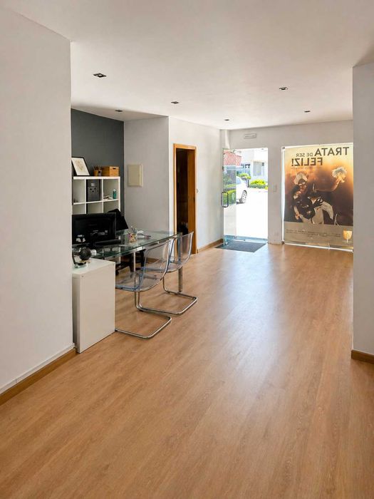 Arrenda-se loja | comércio/serviços