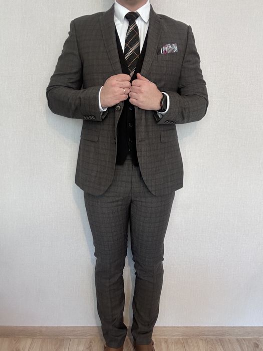 Garnitur szary/brązowy Pierre Cardin 50