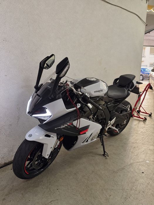 CFMOTO 675SR-R | Como nova | 10/2025 | 5000km