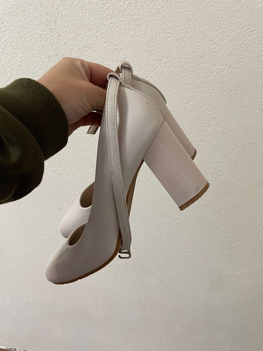 Туфлі жіночі б/у