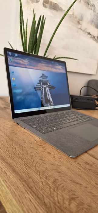 Microsoft Surface Laptop 3 | i5 10. Gen | 8GB | 256GB | Dotyk | Win 11