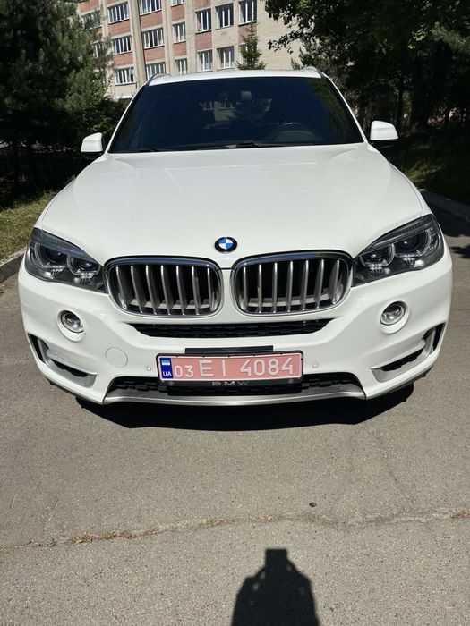 Продам авто BMW X5 2017