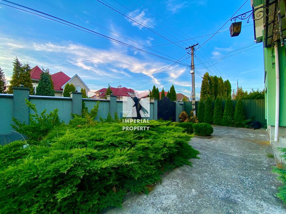 Продам гарний будинок в тихому місті, не далаеко від "Tokio"