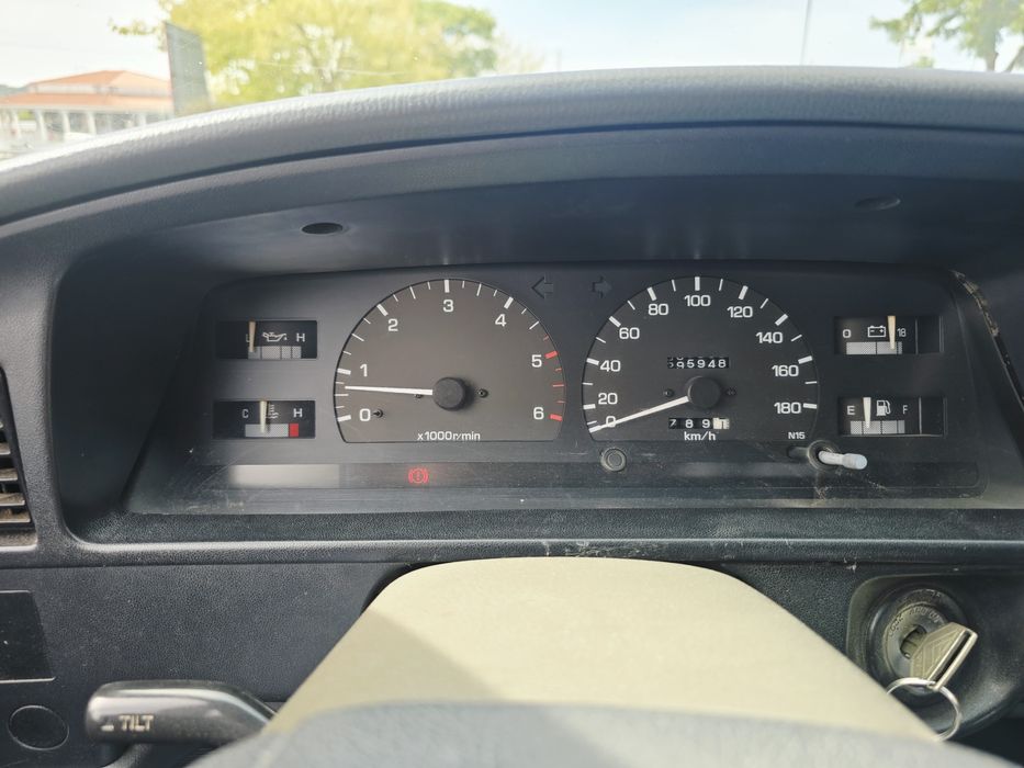 Toyota Hilux 4x4 c/d