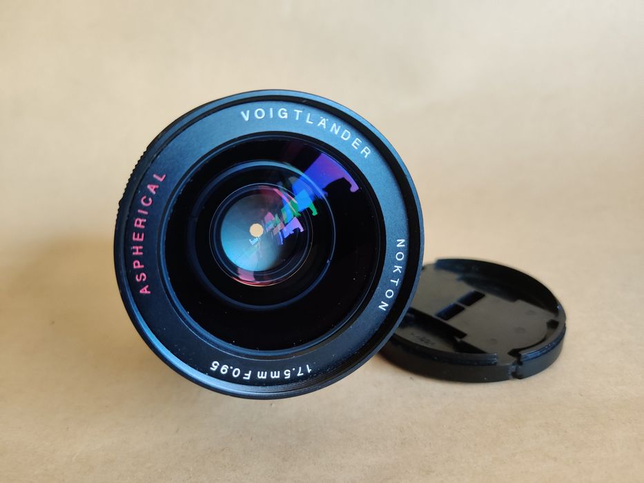 Obiektyw nokton Voigtlander 17,5mm f 0.95 micro 4/3 Lumix gh4