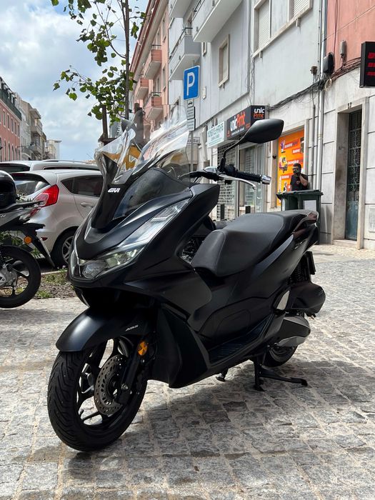 Honda pcx 2023 (6 meses de garantia)